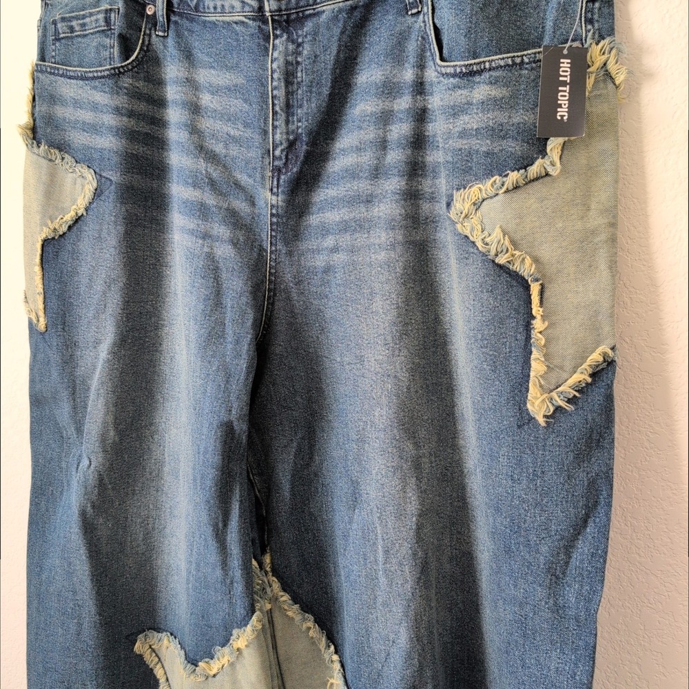 Hot Topic Star Patchwork Wide Leg Jeans Streetwear Blue Denim Womens Plus 26 NEW - Picture 10 of 12